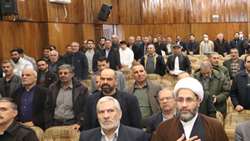 گزارش تصویری از استقبال خوب کشاورزان و بهره برداران پیشرو استان در همایش بزرگداشت روز جهانی خاک 1403