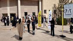 اجرای نمایش با موضوع حفاظت از خاک توسط کانون تئاتر دانشگاه زنجان 