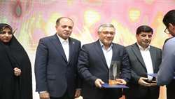 تقدیر از سازمان جهاد کشاورزی زنجان، به عنوان سازمان برتر در سطح کشور/ در همایش سراسری آغاز سال جدید زراعی 