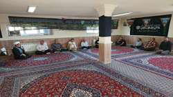 تجدید پیمان با اهل‌بیت (ع) در محفل ذکر و دعا در مدیریت جهاد کشاورزی شهرستان خدابنده ‌