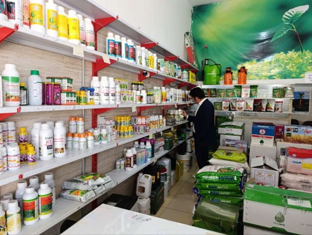 اجرای مانور سراسری پایش و کنترل داروخانه های گیاهپزشکی به مناسبت هفته پدافند غیر عامل در استان زنجان 