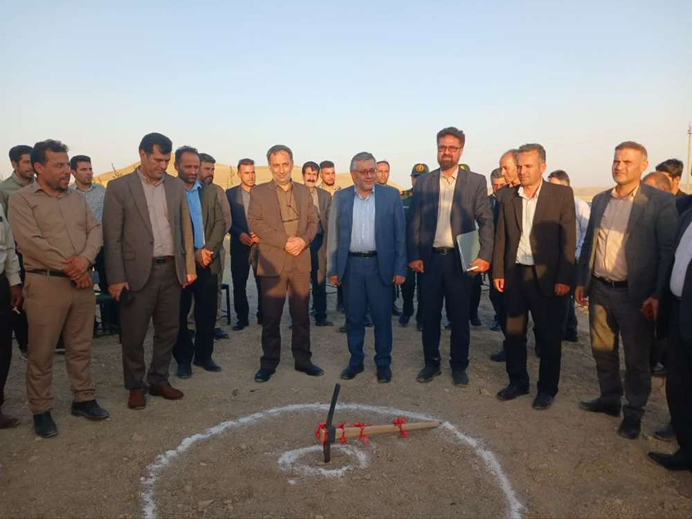 کلنگ‌زنی کارخانه دُر ماکارون در شهر گرماب شهرستان خدابنده، نویدبخش توسعه و اشتغالزایی در هفته دولت 