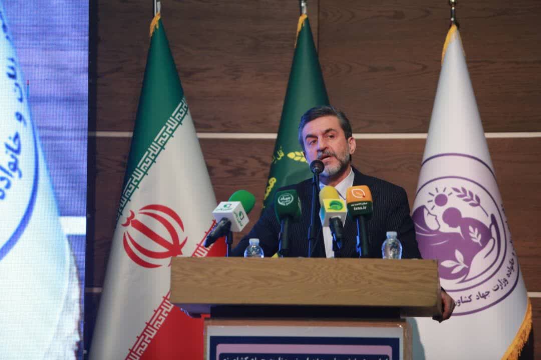 راه‌اندازی صندوق قرض‌الحسنه ویژه کارکنان زن وزارت جهادکشاورزی/رونق اقتصاد موجب جوانی جمعیت می‌شود