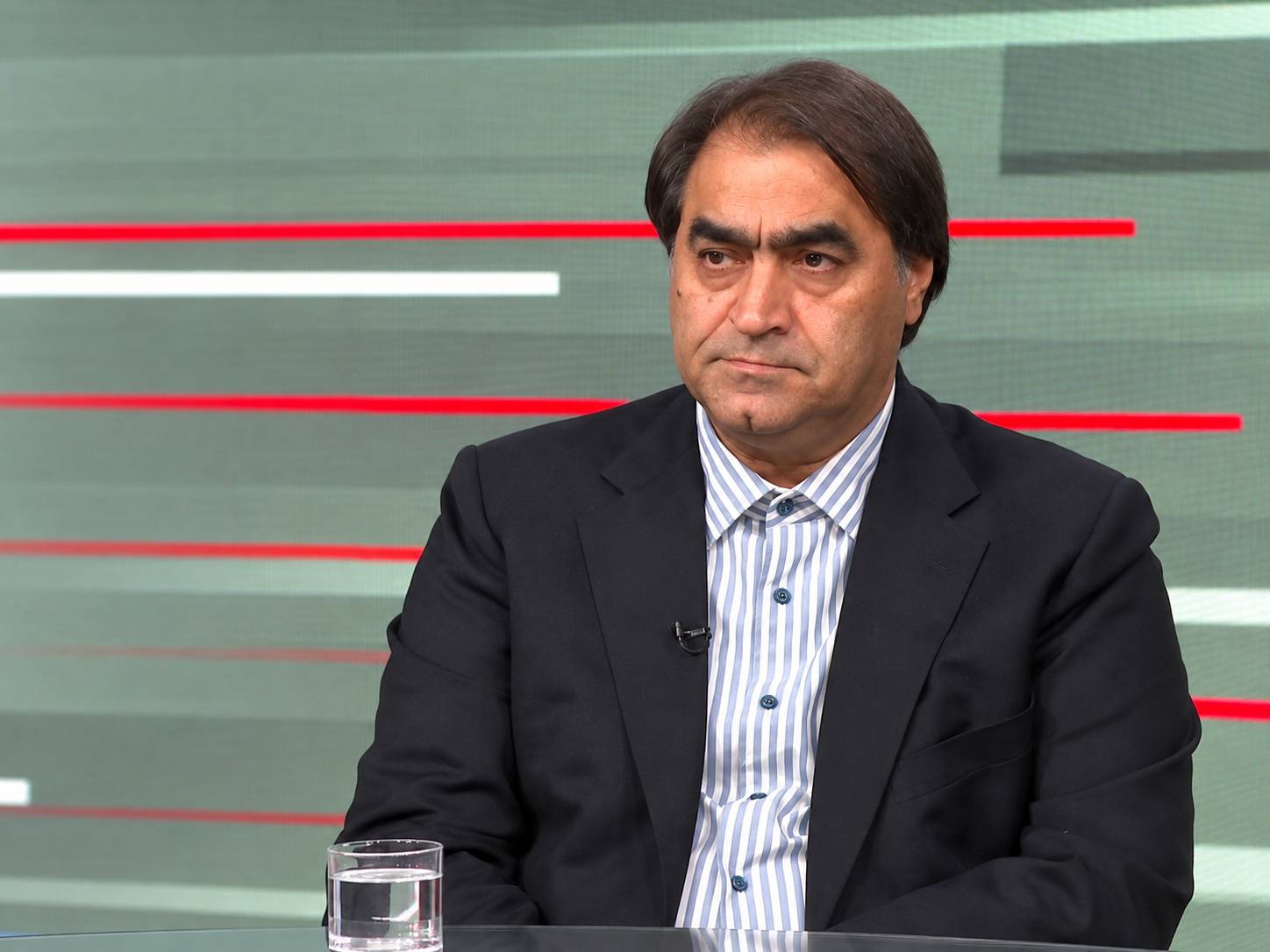 تولید داخلی نیاز کشور به گوشت قرمز را تأمین می‌کند / آغاز خرید تضمینی ۳۰هزارتن گوشت مرغ