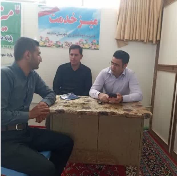 پاسخگویی بی‌واسطه به دغدغه‌های کشاورزان در میز خدمت جهاد کشاورزی شهرستان خدابنده ‌ 